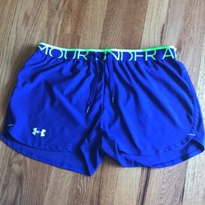 Underarmour athletic shorts